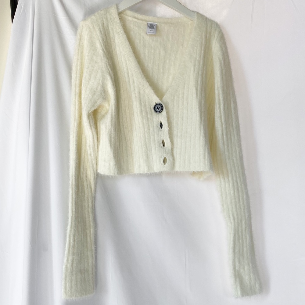 UO Sweater (NEVER WORN)